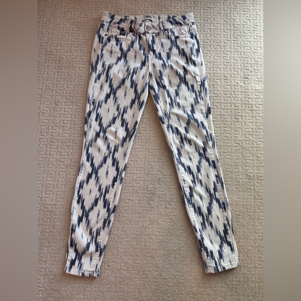 PAIGE Blue and White Skinny Jeans - Size 28 - Very Good Condition.